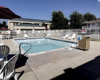 Motel 6 Woods Cross, Ut - Salt Lake City - North - Woods Cross - Zwembad