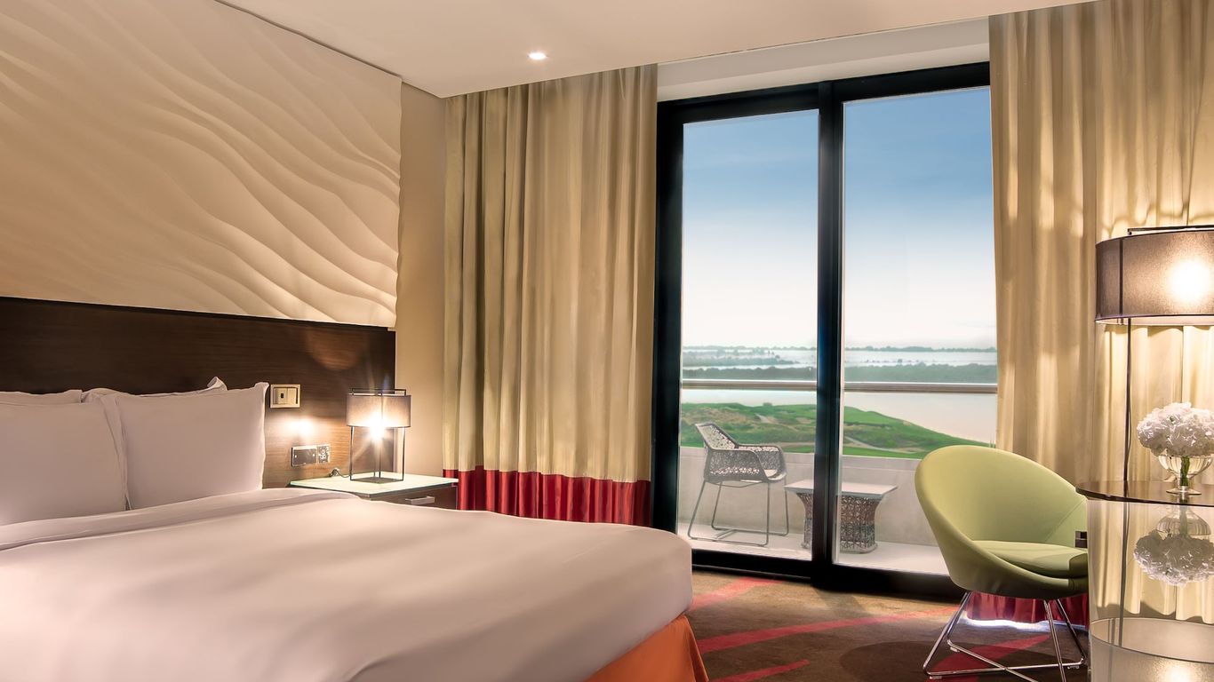 Radisson Blu Hotel, Abu Dhabi Yas Island