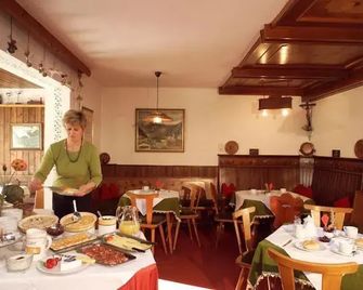 Pension Lachmayr - Kaprun - Restaurant