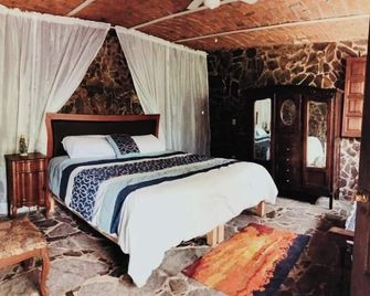 La Casa De Los Mangos Ajijic - אחיחיק - חדר שינה