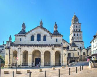 Apparts Limogeanne - Clim - Centre historique - Périgueux