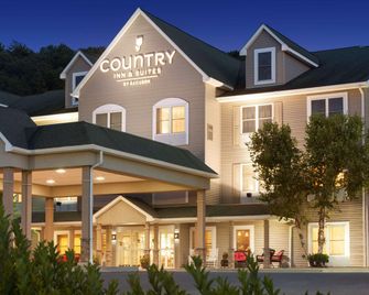 Country Inn & Suites by Radisson, Lehighton,PA - Lehighton - Building