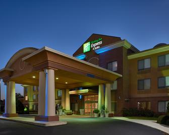 Holiday Inn Express & Suites Anniston/Oxford - Oxford - Rakennus