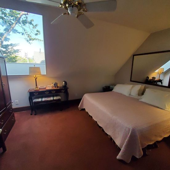 Madison Manor Boutique Hotel image 1