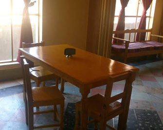 Estancias Edm - Pachuca - Dining room