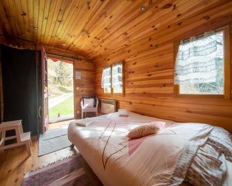 Les Copains à Bord - chambres d'hôtes et roulottes - Cans-et-Cévennes - Habitación