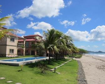Beach Front Hacienda Iguana Villa A11 1bd/1ba - El Gigante - Piscina