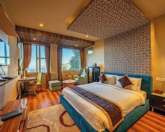Aamari Resort - Nainital - Phòng ngủ