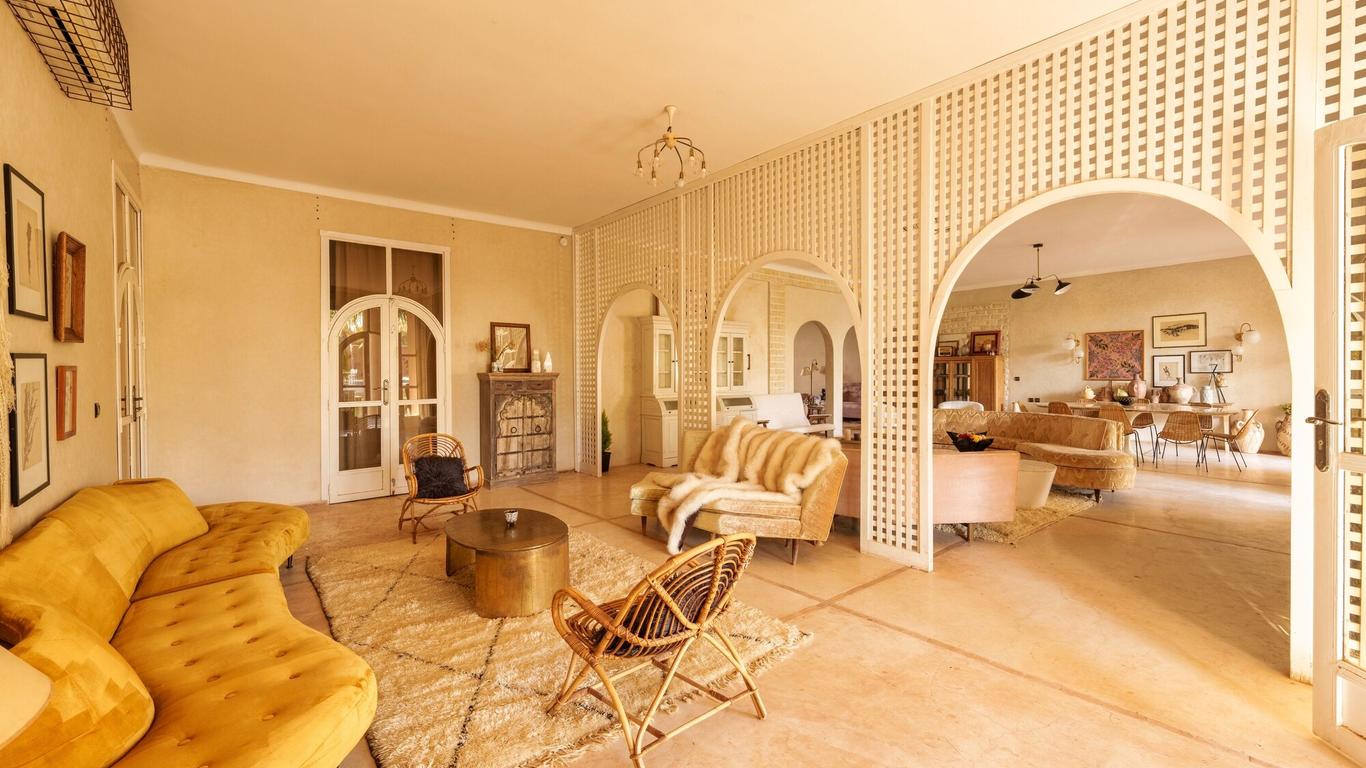 The Gardener's House, Petit Dejeuner Inc