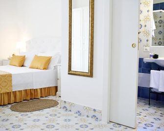 Palazzo Dogana Rooms - Agropoli - Habitación