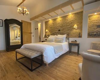 La Maison Du Poëlon - Clermont-le-Fort - Habitación
