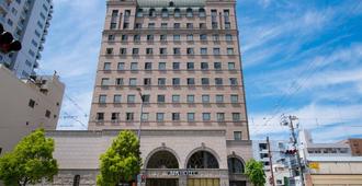 APA Hotel Matsuyamajo-Nishi - מאטסויאמה - בניין