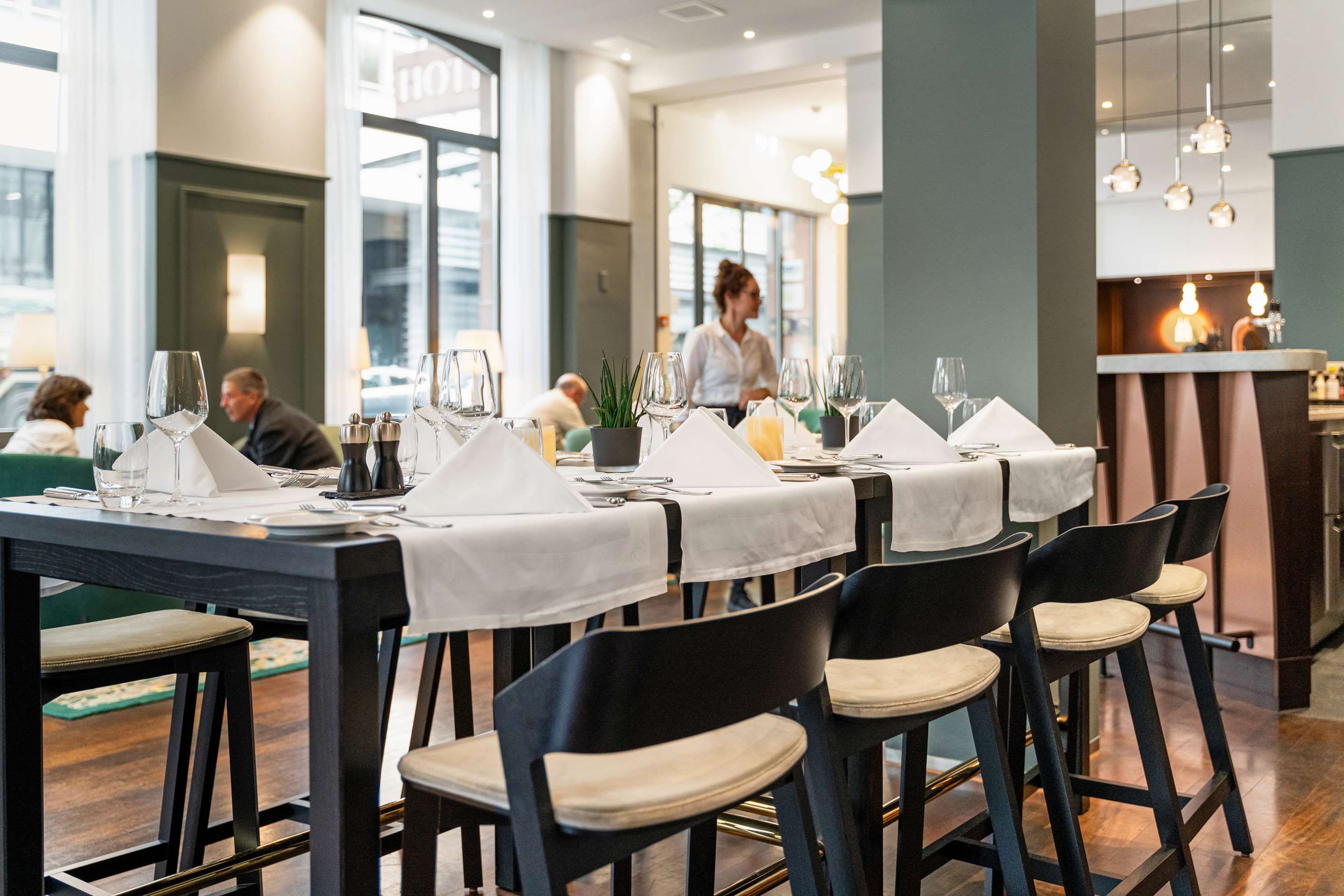 فندق فالدشتيترهوف سويس كواليتي - لوسرن - مطعم