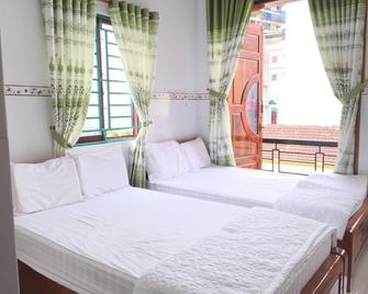 Sunrise Guesthouse - Qui Nhon - Habitación