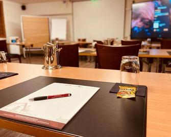 Hotel Gutshof Herborn - Herborn - Restaurant