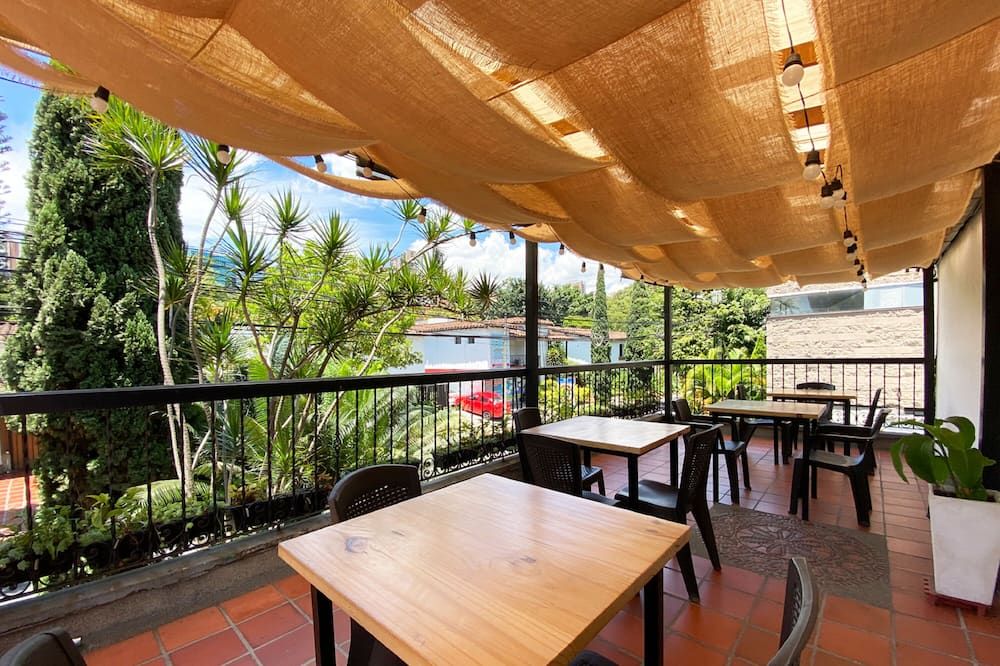 أيندا 1224 بيكسيل هاوس - ميديلين - شرفة