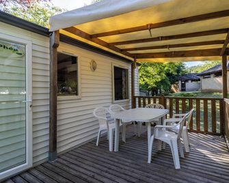 Mobilhome Du Bonheur - Saint-Pompont - Patio