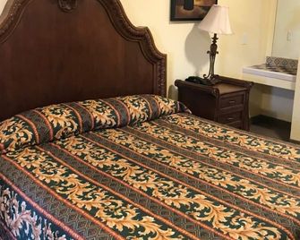 Hacienda Motel - Escondido - Quarto