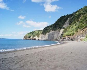 Casa Azul da Beija - Furnas - Beach