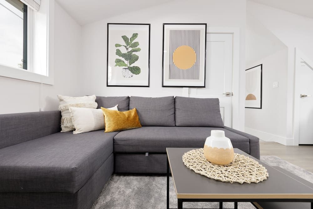 791 Durward Avenue - ונקובר - סלון