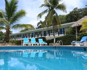 Hotel Misión Palenque - פלנקה - בריכה