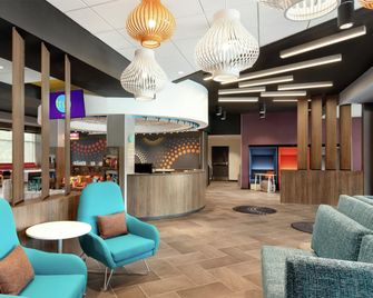 Tru by Hilton Frisco Dallas - Frisco - Oleskelutila
