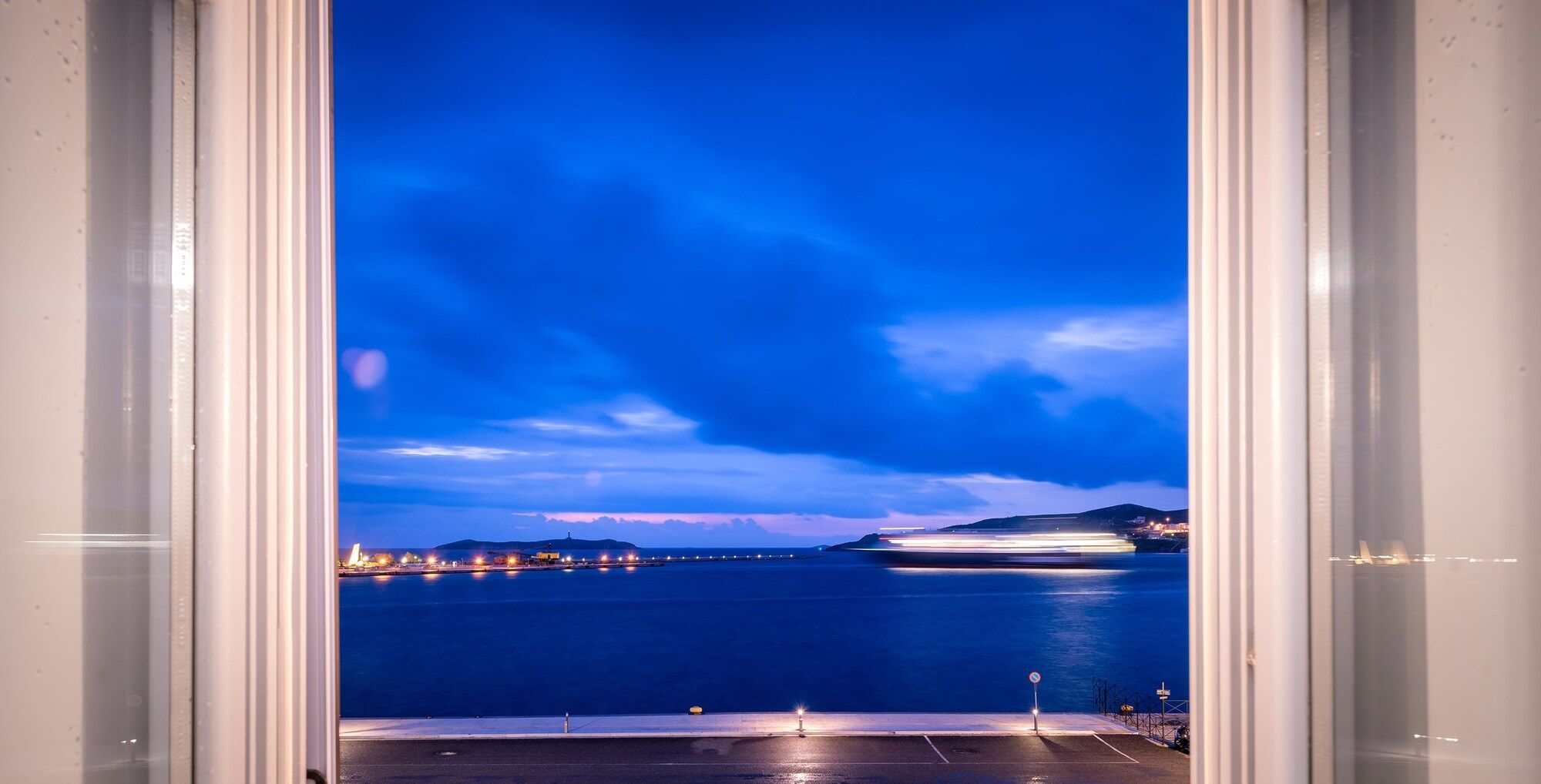 Shapes Luxury Suites - Ermoupoli - Balkon