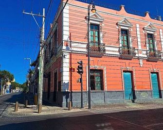 Hotel Del Capitan De Puebla - פואבלה - בניין