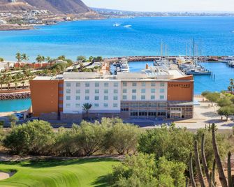 Courtyard by Marriott La Paz Baja California Sur - לה פס - בניין