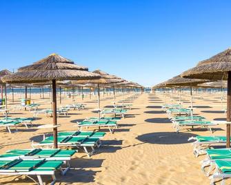 Cattolica Sea Loft - Cattolica - Beach