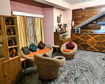 Ifseen Villa - Pelling - Рецепція