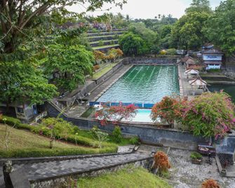 Astiti Ayu Kost Bagirati 2 - Mataram