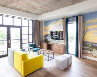 The Laundry Rooms Augusta Hamilton - Hamilton - Sovrum