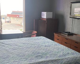 Surf Motel and Apartments - Galveston - Bedroom