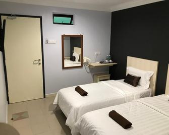 Hotel Seri Kangsar Kk Hotel - Kuala Kangsar - Bedroom