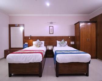 Adb Rooms Hotel Sun Beam - Gwalior - Habitación