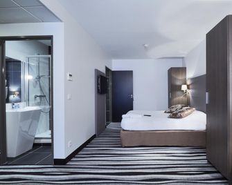 Kyriad Saint Quentin en Yvelines - Montigny - Montigny-le-Bretonneux - Chambre