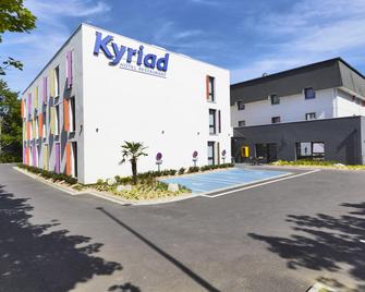Kyriad Saint Quentin en Yvelines - Montigny - Montigny-le-Bretonneux - Bâtiment