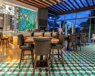 شيراتون سان جوس هوتل، كوستا ريكو - سان جوس - مطعم