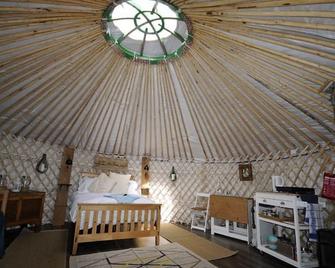 Glamping on the Hill - Radstock - Bedroom