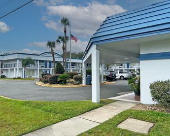 Scottish Inn Jacksonville Downtown - Jacksonville - Building