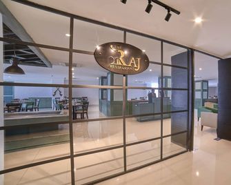 Avari Xpress Gulberg - Lahore - Resepsjon