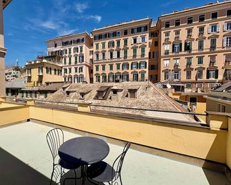 Albergo Posta - Genoa - Balcony