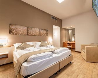 Hotel All'Orso - Roncade - Camera da letto