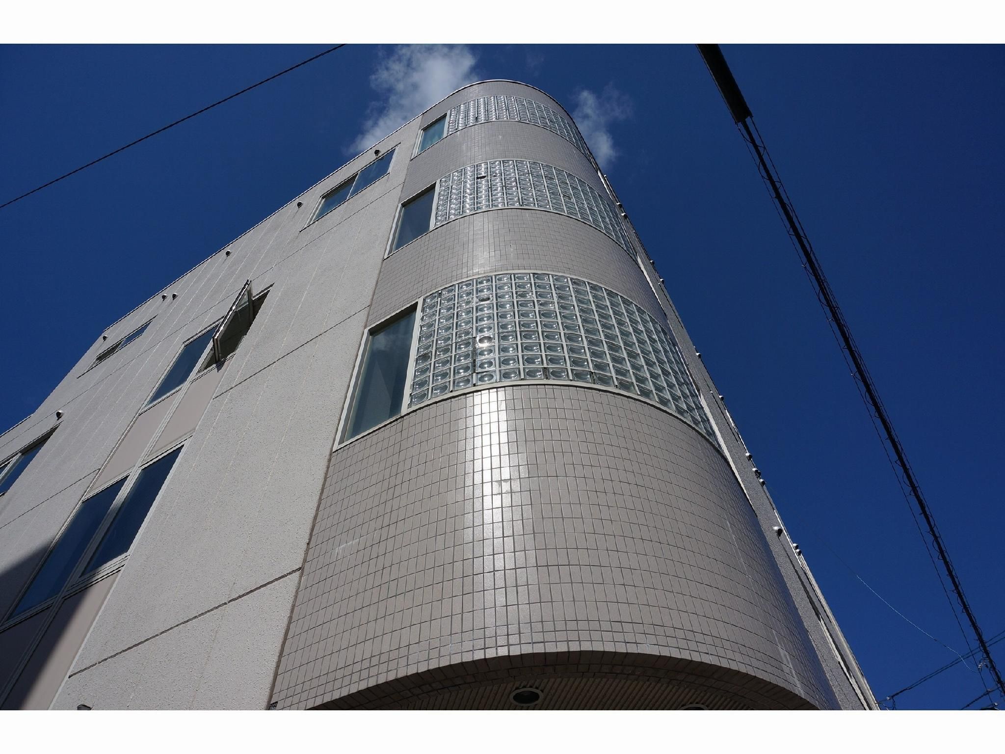Otaru Ekimae Guest House Ito - Hostel - Otaru - Edifício
