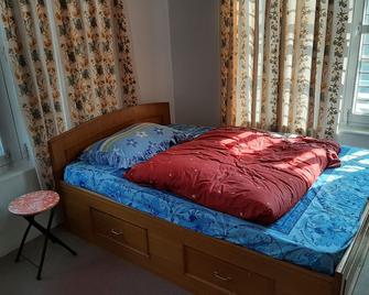 homestay inside pokhara - Pokhara - Chambre