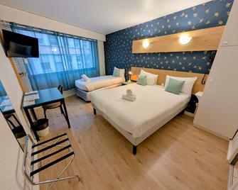 greet hotel Grenoble Centre Gare - Grenoble - Bedroom