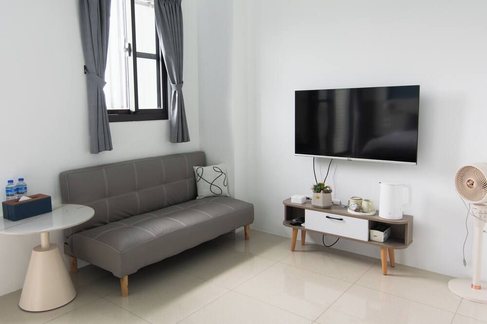 The yard - Jiaoxi Township - סלון