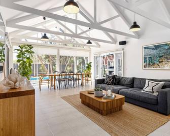 Sardine - Rye - Вітальня