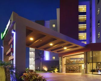 Holiday Inn Express Tuxpan By IHG - Tuxpan - Gebäude